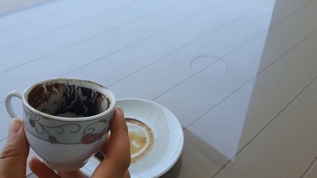 Деньги, дела, работа, партнерство Гадание на кофейной гуще ☕? смотреть онлайн