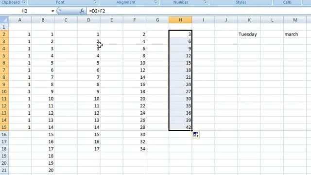 Using the Filling Utility of Excel смотреть онлайн