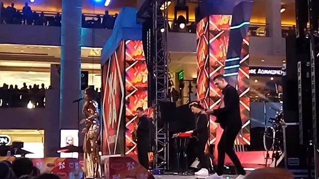 Анна Седакова - между нами. смотреть онлайн