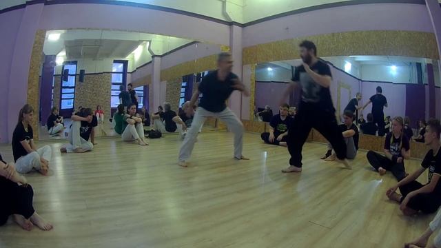 Рода с тренировки 14.07.2022 #capoeira #spbcapoeira #tarussoteam #rodadecapoeira #cdo смотреть онлайн