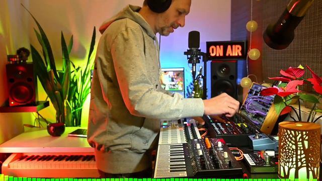 Techno Ambient/Synthesizers jam EP-83 смотреть онлайн