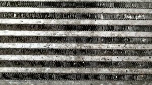 Ремонт сот радиатора интеркуллера. Как устранить замятые соты. Новый способ! Мерседес W212.