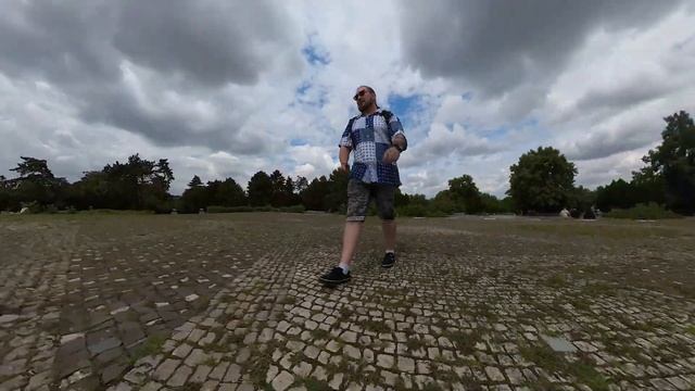 Metronome Prague / Summer 2022 / Xiaomi Scooter & Insta360 One X2 смотреть онлайн