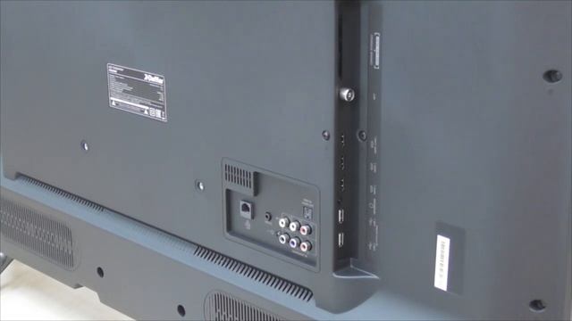 Видеообзор телевизора DOFFLER 43DUS 89 со специалистом от RBT.ru