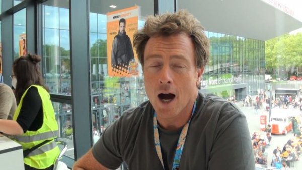 LOST IN SPACE Season 3 Toby Stephens Interview - best moment - Corona - Film making - backstage fu