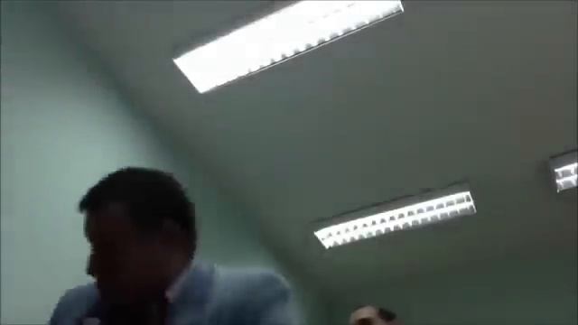 Андрей Гоголев ударил за улыбку смотреть онлайн