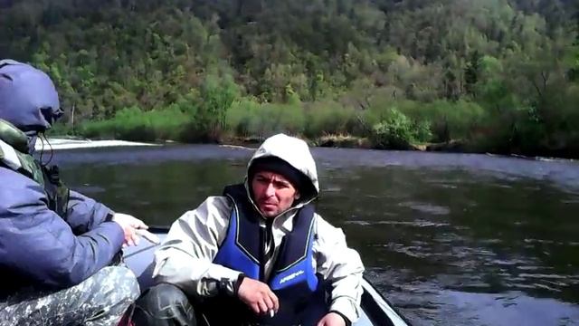 Водомёт сузуки 40 + ДВЕ лодки 430 + 5 чел + 600 кг груза смотреть онлайн