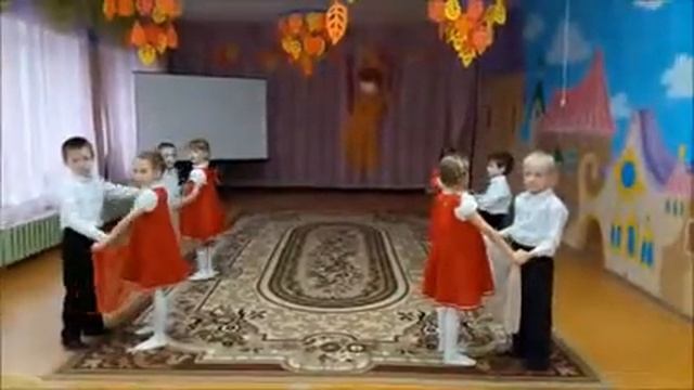 "Осенний вальс" музыкальный руководитель Биянова А.Э. смотреть онлайн