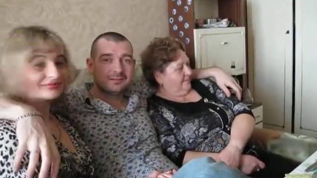 Видео 7 Песня про ЛЕНТЯЕВ !!! Паша Эле на ногу наступил ! смотреть онлайн