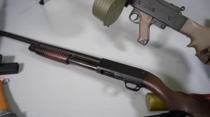 WW2 Toy gun - M4 Sherman Tank RC - US ARMY - MG42 Nerf Gun - MP40 Airsoft Gun - Toy Guns Collection