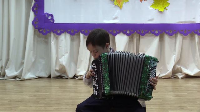 Пчеловодов Рома смотреть онлайн