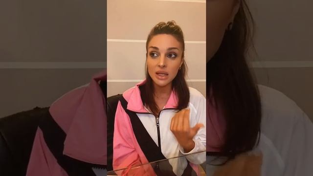 КАК ЖИТЬ С ЭНЕРГЕТИЧЕСКИМ ВАМПИРОМ? смотреть онлайн