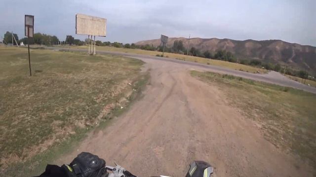 Когда купил Эндуро....Что за заварушка ? Я пойду в неё!??