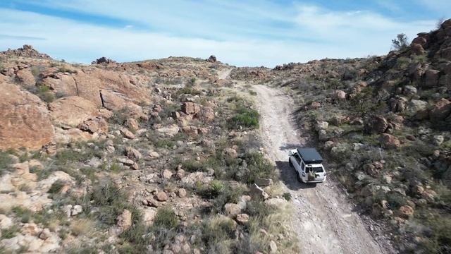 Bronco & 4Runner Epic Off-Roading & Camping | Montana Mountain To Devil's Canyon Arizona смотреть онлайн