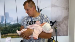 ПОКУПАЕМ ЭЛЕКТРО САМОКАТ ДЛЯ СОФИИ ВМЕСТЕ С МАЛЕНЬКОЙ СЕСТРОЙ. НИКА ЛАЙФ