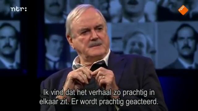 College Tour John Cleese смотреть онлайн