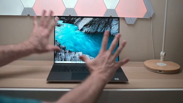 Dell XPS 17 Review - The Best Laptop in 2021 | Tech Unrivaled смотреть онлайн