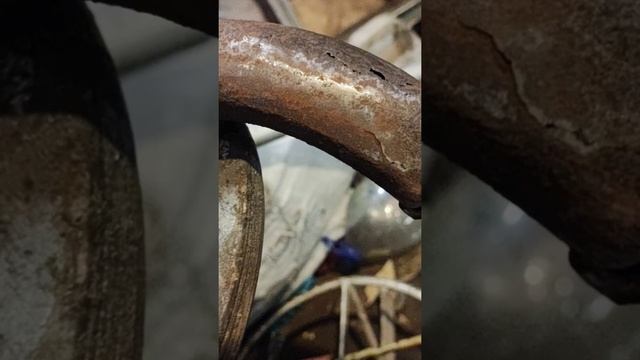 Художественная сварка выхлопной трубы Мицубиси Галант 5. смотреть онлайн