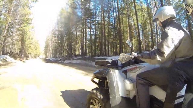 CF Moto X8 по лужам :) смотреть онлайн