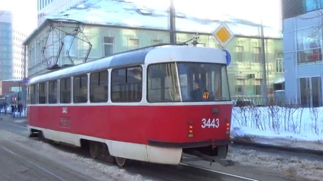 Трамвай Tatra-t3 (МТТЧ) №3443 в белой красной окраске №47 смотреть онлайн