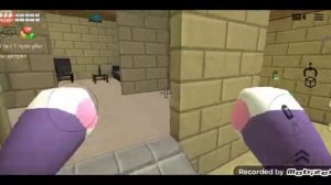 Притворился девушкой в чикен ган😂