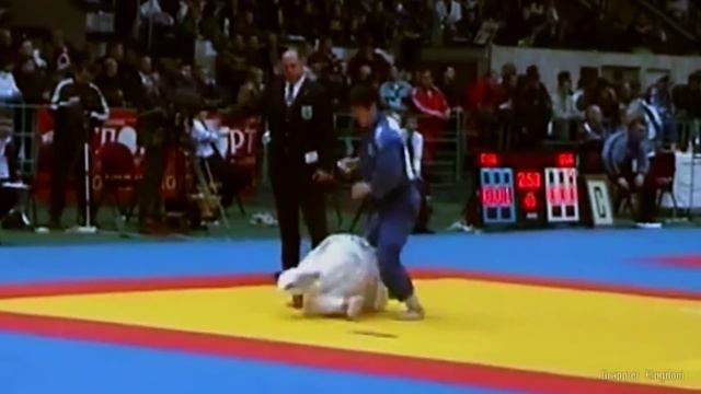 Lee Won-Hee's no-grip set ups were legendary смотреть онлайн