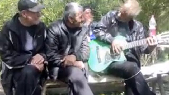 Веселая на гитаре смотреть онлайн