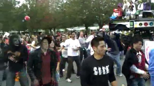 Windows Phone 7 Team Thriller Dance смотреть онлайн
