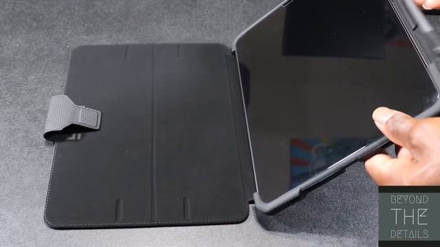 UAG Metropolis Case Unboxing & First Impressions for the IPad Pro 11 смотреть онлайн