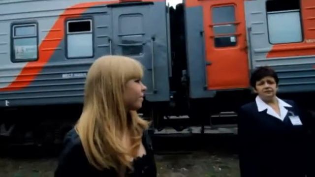 Без детства - у поезда.flv смотреть онлайн