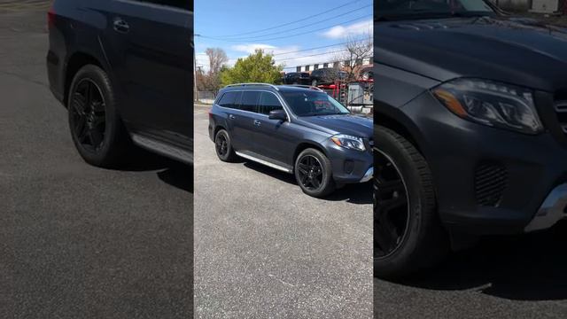 Mercedes GLS 450 with 21” AMG black wheels