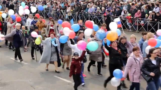 Город Краснокаменск. Репортаж с праздничного шествия, посвящённого Дню Победы смотреть онлайн
