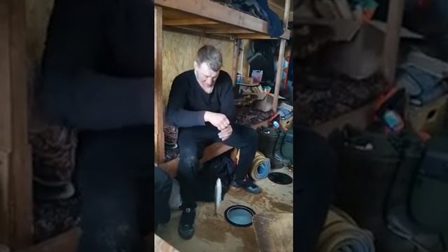 Байкал Чувыркуйский залив, ловим сига не отходя. 12.03.2020 смотреть онлайн