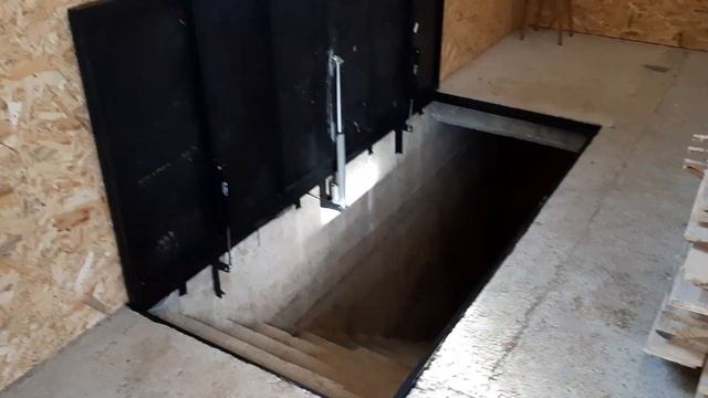 Самодельный люк с электроприводом. смотреть онлайн