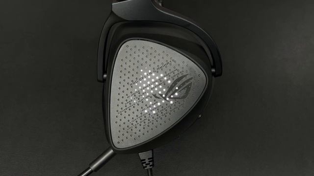 ASUS ROG Delta S Animate LED смотреть онлайн