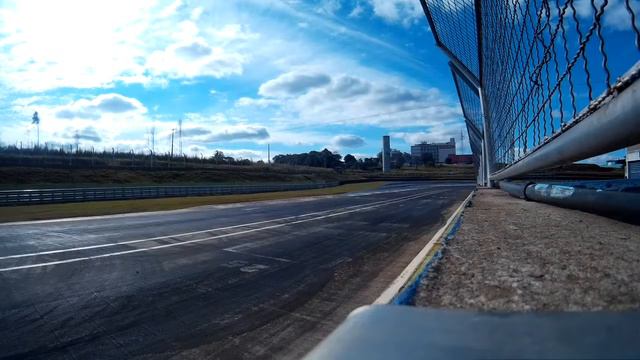 GTR, EVO, Subaru, Type R, ZR1, Mustang... Friends Track Day 30/04/2017 смотреть онлайн