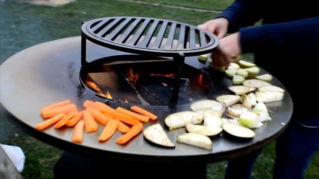 Мясо на гриле Тестируем гриль очаг Эльбрус. смотреть онлайн