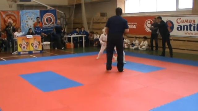 Авакян "Робокоп" Рафик первый бой победа на иппон смотреть онлайн