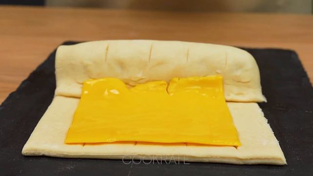 Make your kids happy every day - puff pastry appetizer, tastier than pizza! смотреть онлайн