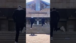 RUNNING MAN NEON MODE ?? TUZELITY ТАНЦЫ ШАФФЛ