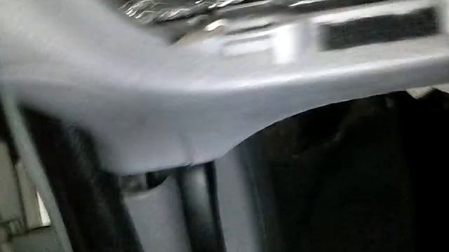 Onde fica a entrada OBDII do Renault Megane 1.6 16v 2001? смотреть онлайн