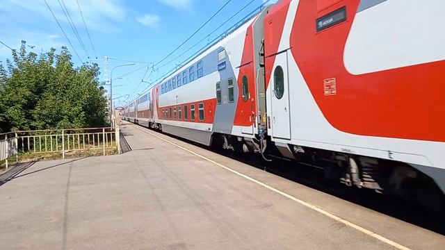 Электровоз ЭП2К-369 с двухэтажным поездом №049Й Самара — Москва смотреть онлайн