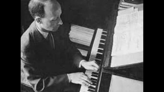 LUTOSLAWSKI: Dance Preludes for Clarinet and Piano | Irwin, Hall смотреть онлайн