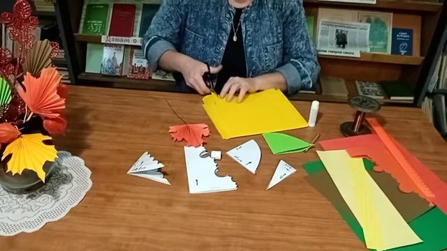 Мастер-класс "Осенних листьев хоровод" смотреть онлайн