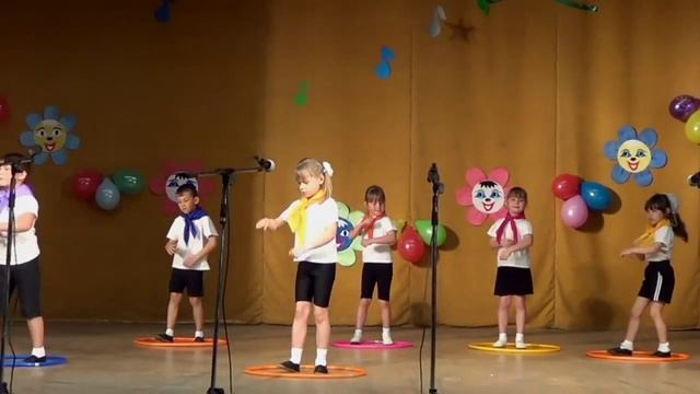 Спортивный танец  Хула-хуп   детский сад  Буратино  