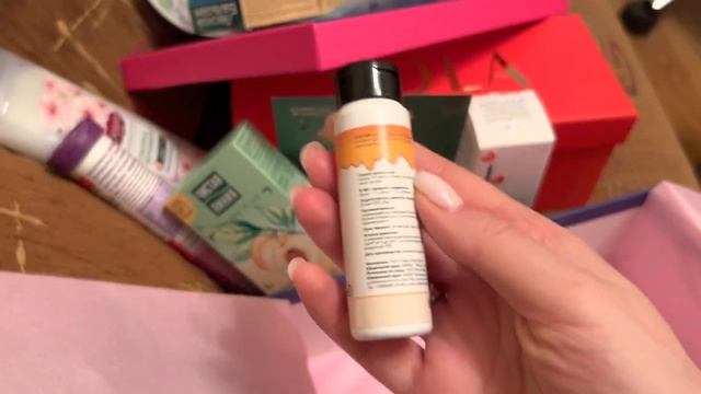Очередной заказ NewBeautyBox! Harmony box, Wday travel box, Sola и подарок! смотреть онлайн