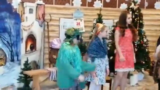 «Рождественские посиделки» смотреть онлайн