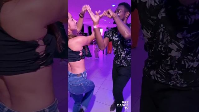Manue Elarios & Koko Dancer | Aventura - Cuando Volveras | Bachata Social смотреть онлайн