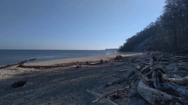 Пляж в Отрадном теперь есть. Откос размыло. Балтика. Отрадное. смотреть онлайн