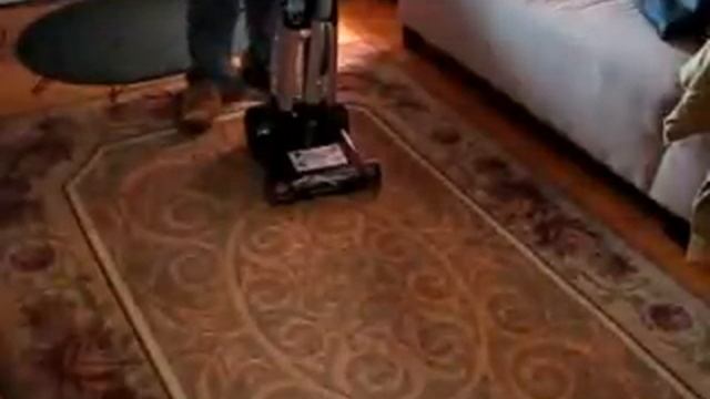 Bissell PROlite Multi Cyclonic Upright Vacuum, Bagless, 17G5 смотреть онлайн